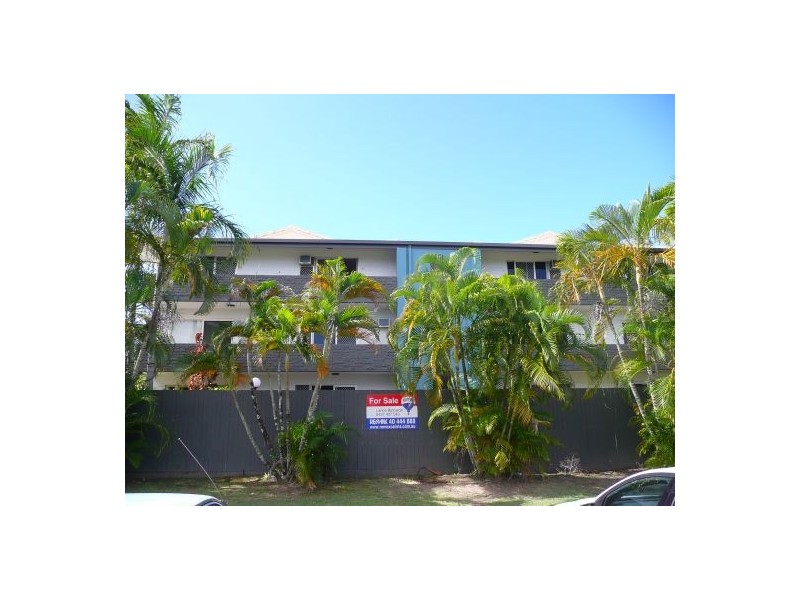 10/284 Lake Street, Cairns North QLD 4870