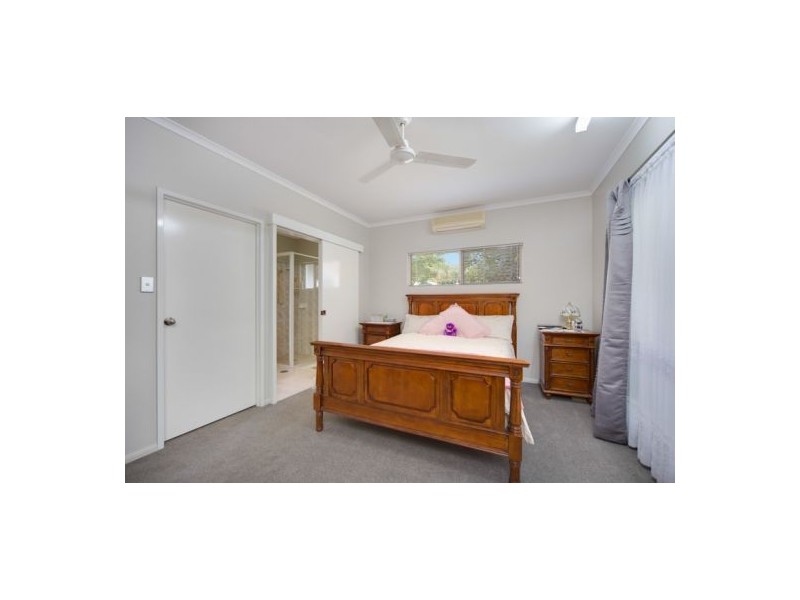 11 Foxtail Street, Mount Sheridan QLD 4868