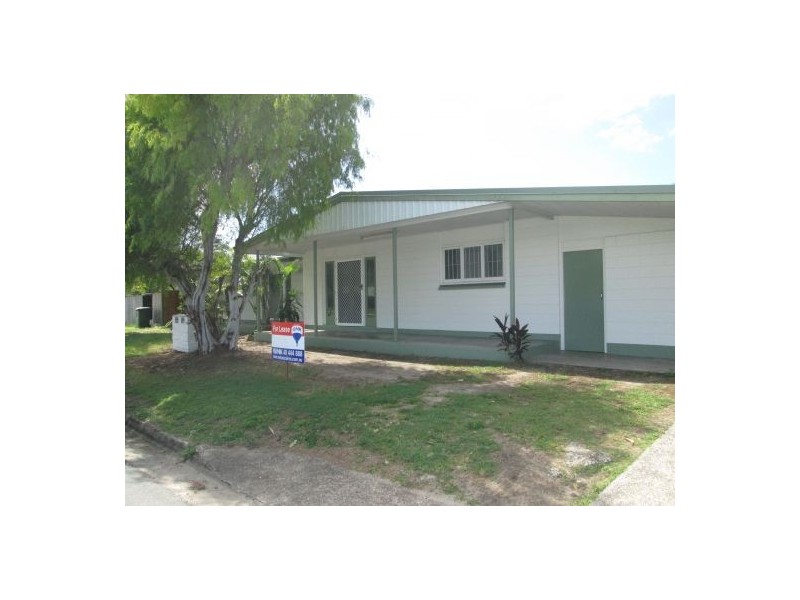 1/129 Mann Street, Westcourt QLD 4870