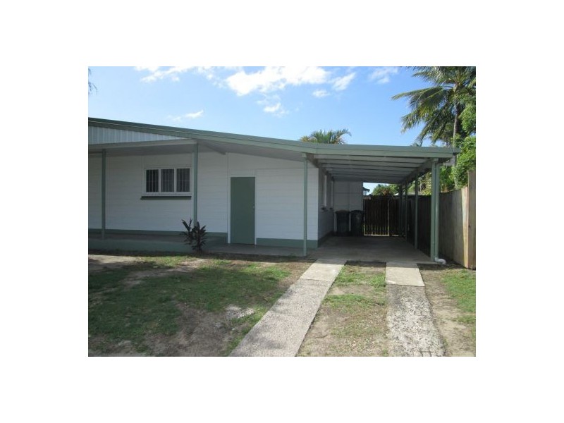 1/129 Mann Street, Westcourt QLD 4870
