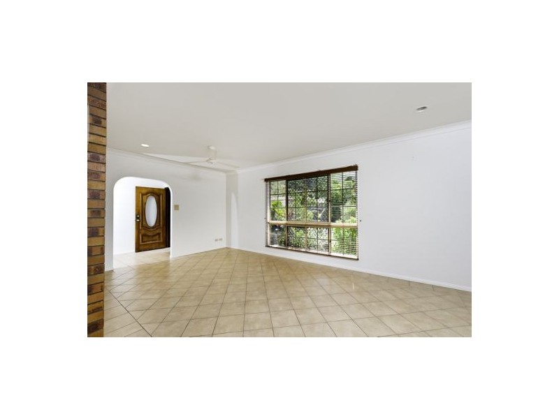 3 Caesar Street, Bentley Park QLD 4869