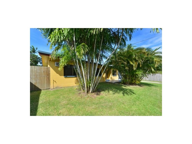 110 Jensen Street, Edge Hill QLD 4870