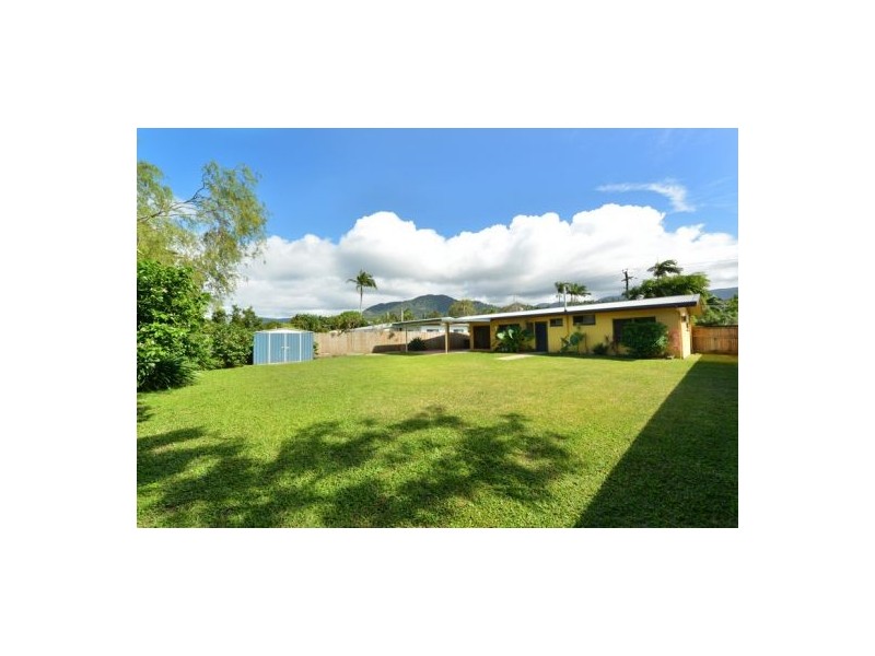 110 Jensen Street, Edge Hill QLD 4870