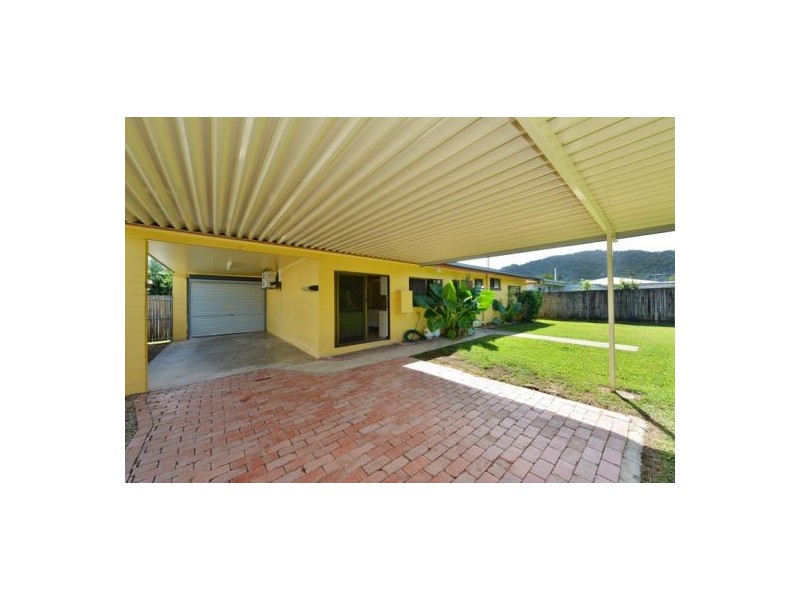 110 Jensen Street, Edge Hill QLD 4870