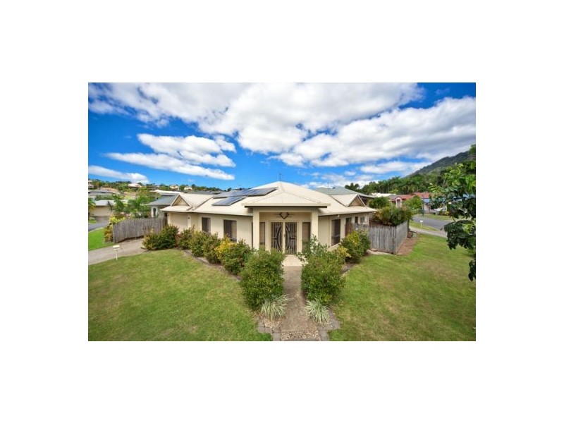 14 Chesterfield Close, Brinsmead QLD 4870