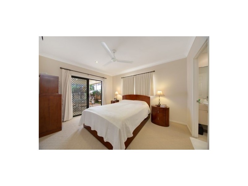 14 Chesterfield Close, Brinsmead QLD 4870