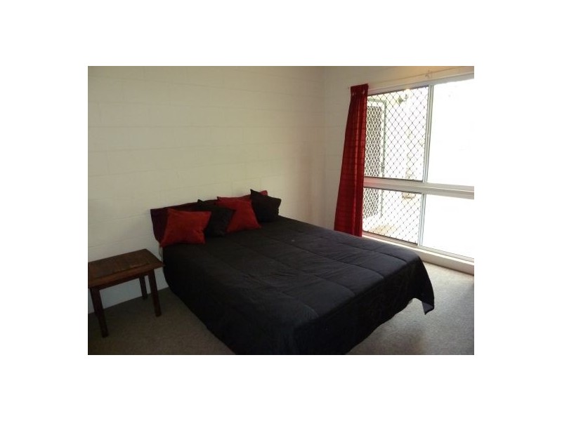 8 Lucas Street, Gordonvale QLD 4865