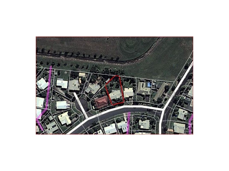 8 Lucas Street, Gordonvale QLD 4865