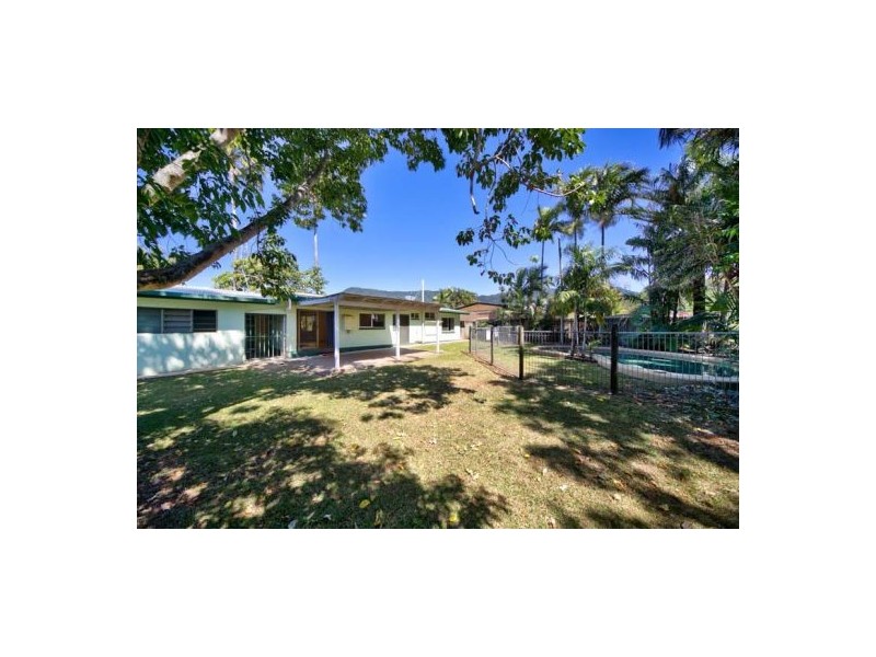 24 Sorrento Street, Woree QLD 4868