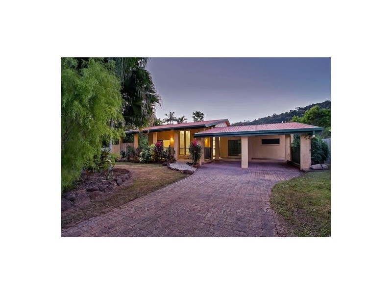 41 Hobson Drive, Brinsmead QLD 4870