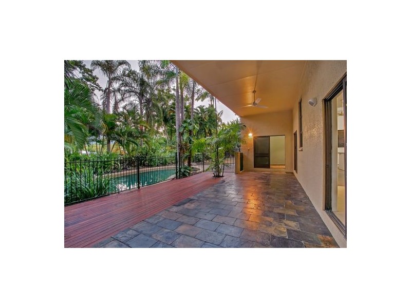 41 Hobson Drive, Brinsmead QLD 4870