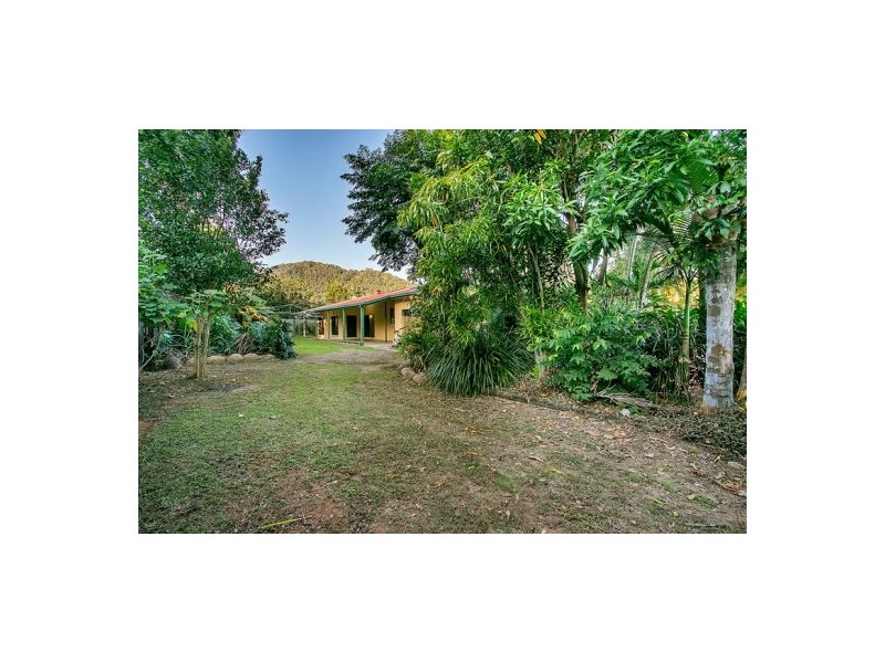 41 Hobson Drive, Brinsmead QLD 4870