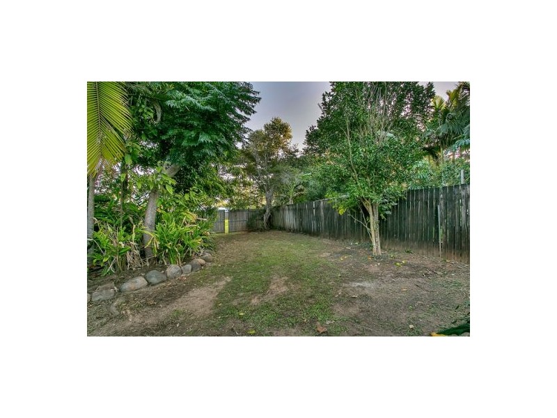 41 Hobson Drive, Brinsmead QLD 4870