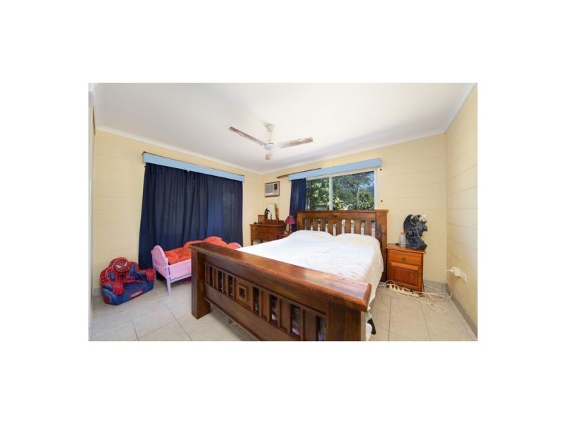 47 Angela Street, Woree QLD 4868