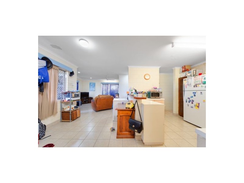 47 Angela Street, Woree QLD 4868