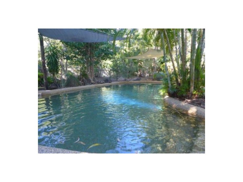 44 Baronia Crescent, Holloways Beach QLD 4878