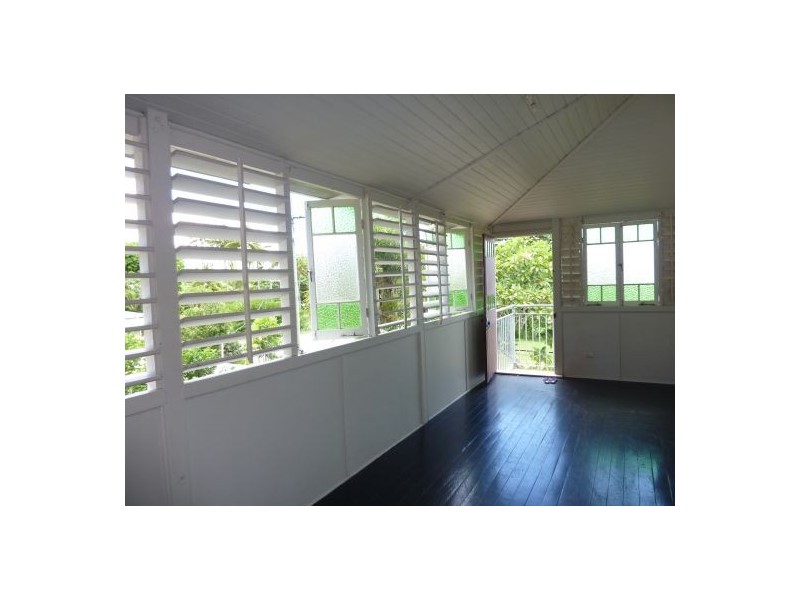 4 Sandpiper Street, East Trinity QLD 4871