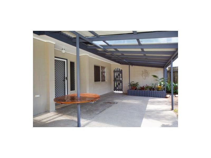3 Frances Street, Mooroobool QLD 4870