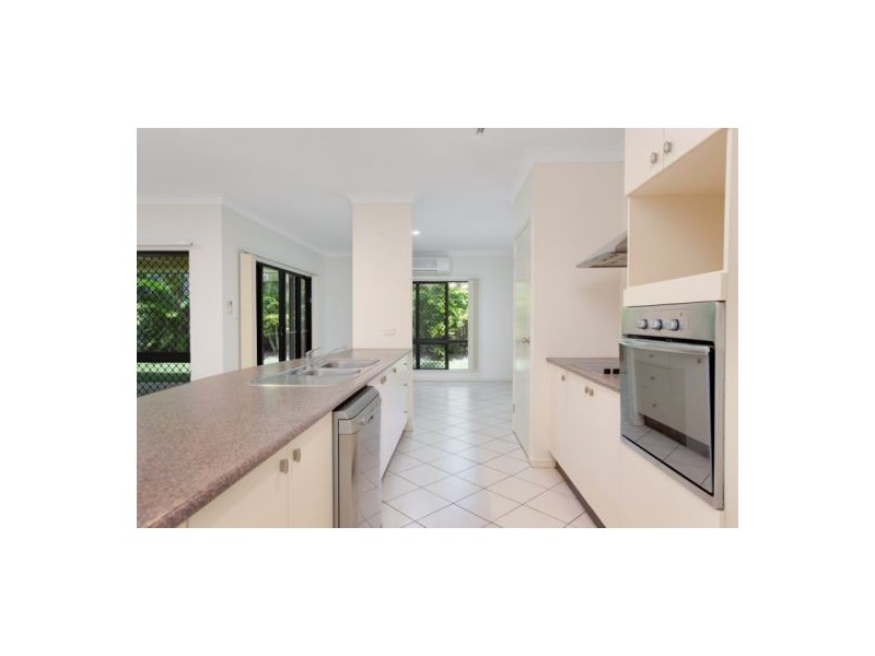 11 Cooya Street, Kewarra Beach QLD 4879