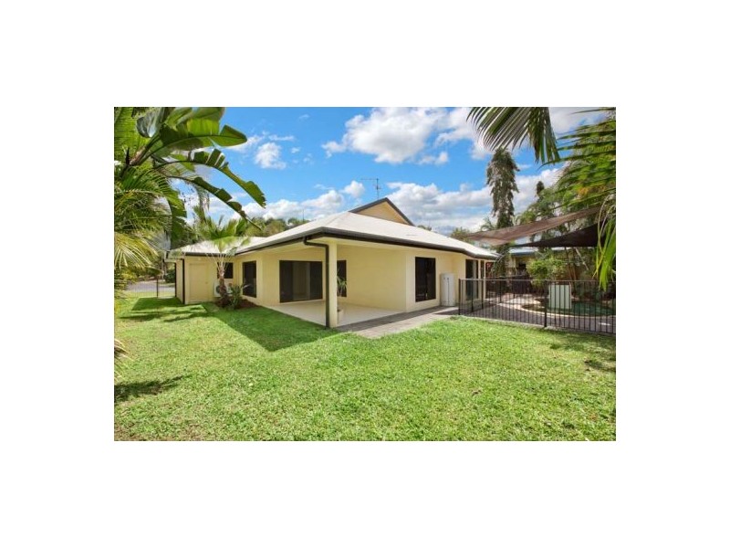 11 Cooya Street, Kewarra Beach QLD 4879
