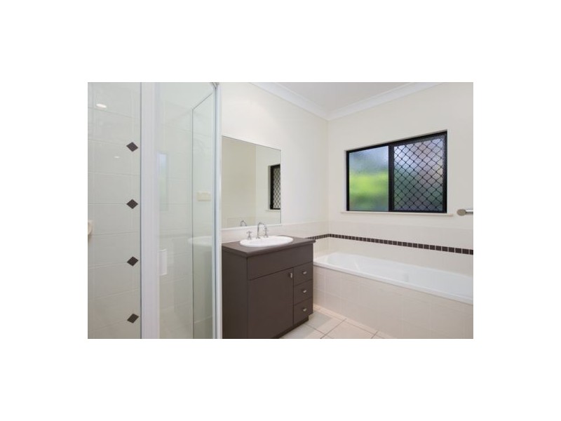 11 Cooya Street, Kewarra Beach QLD 4879