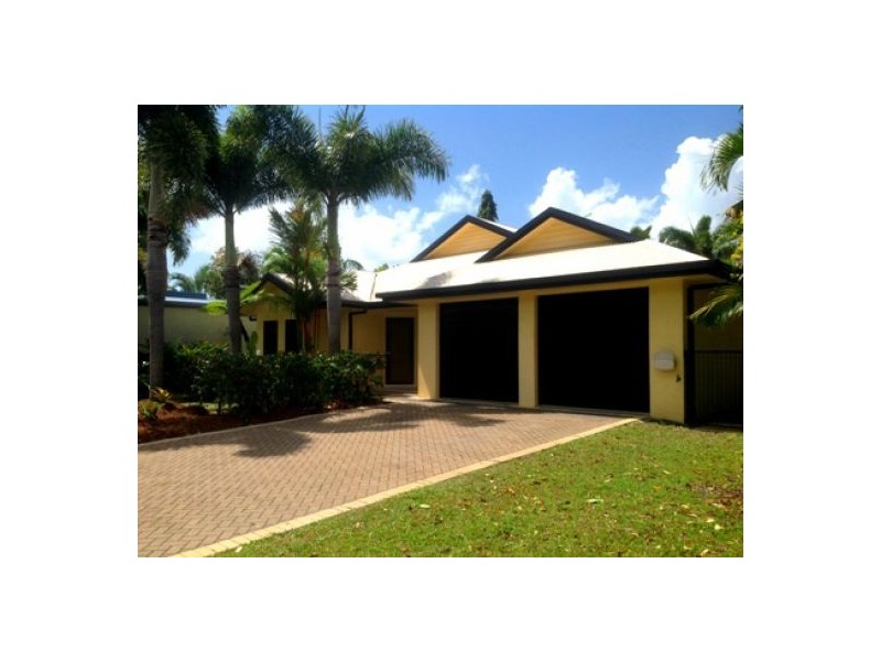 11 Cooya Street, Kewarra Beach QLD 4879