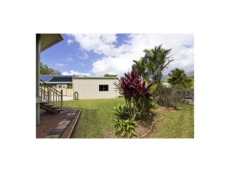 15 Goodsell Drive, Bentley Park QLD 4869