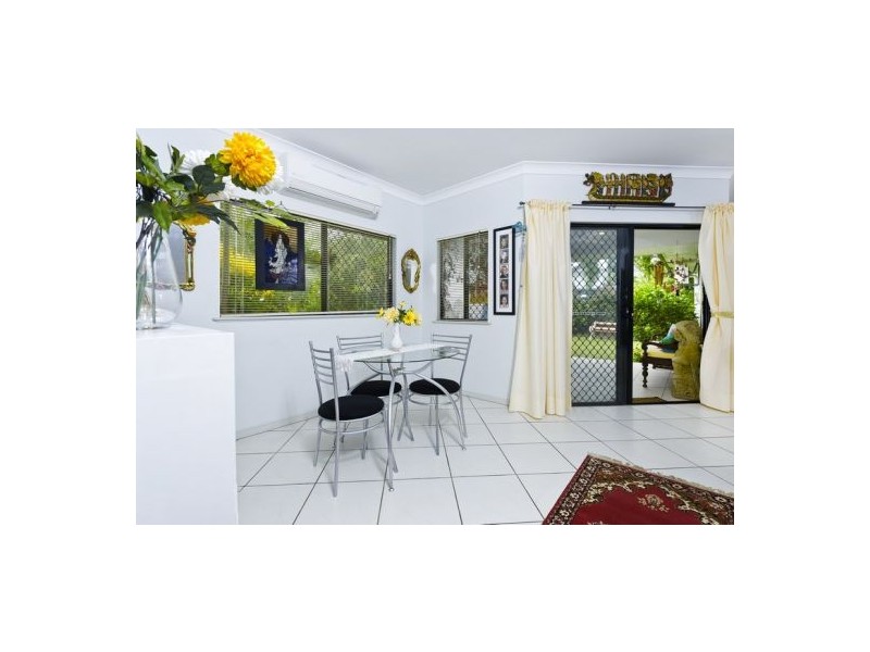 1 Mia Street, Kewarra Beach QLD 4879