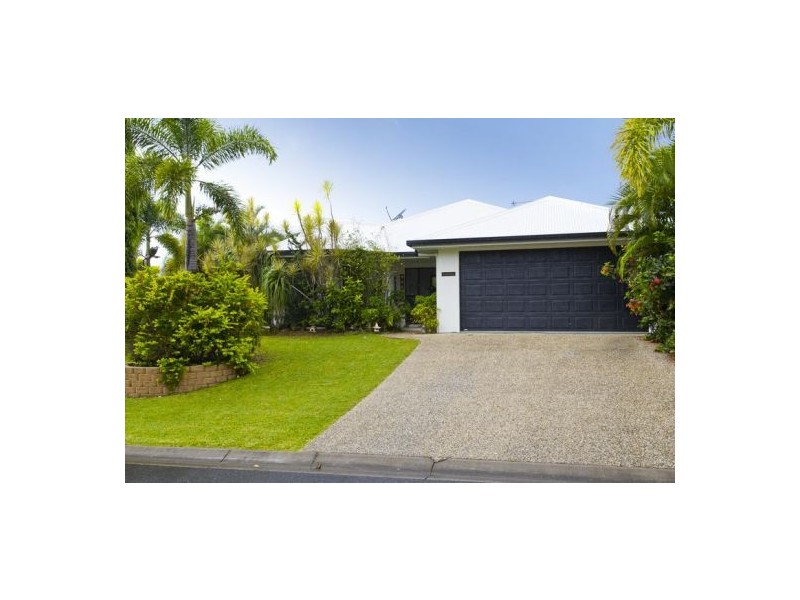 1 Mia Street, Kewarra Beach QLD 4879
