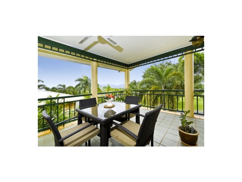 22 Summer Hill Drive, Mooroobool QLD 4870