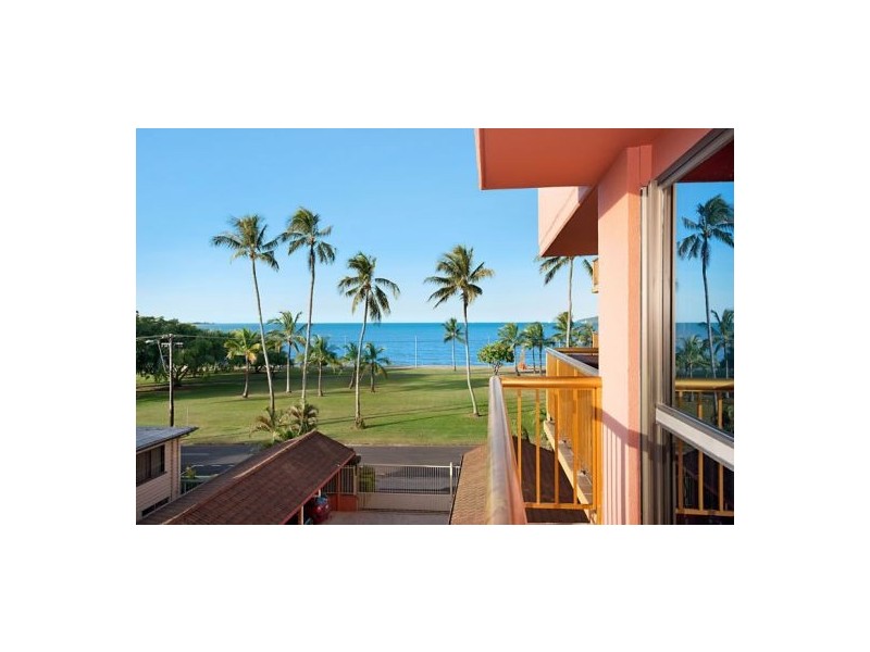 15/249 Esplanade, Cairns QLD 4870