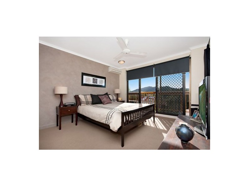 15/249 Esplanade, Cairns QLD 4870