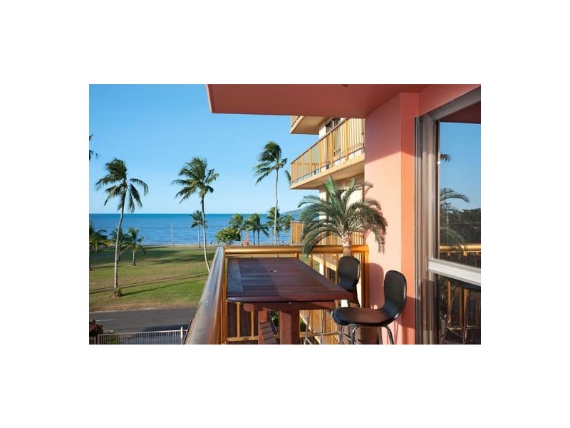 15/249 Esplanade, Cairns QLD 4870
