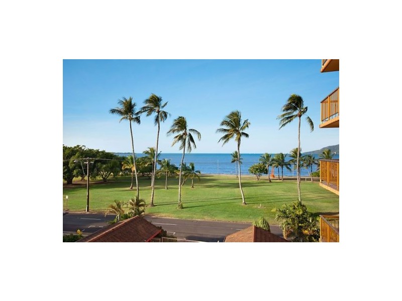 15/249 Esplanade, Cairns QLD 4870
