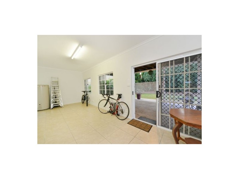12 Creedy Street, Westcourt QLD 4870