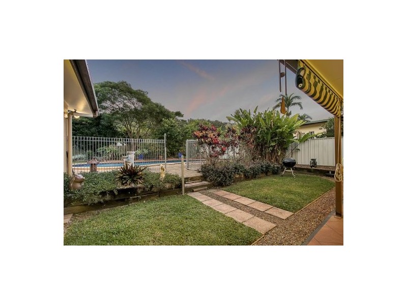 57 Hobson Drive, Brinsmead QLD 4870