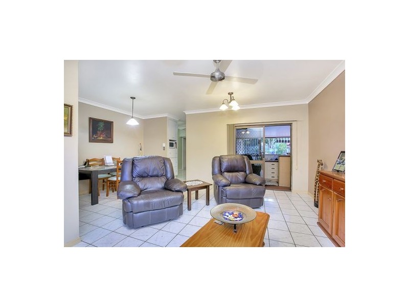 57 Hobson Drive, Brinsmead QLD 4870