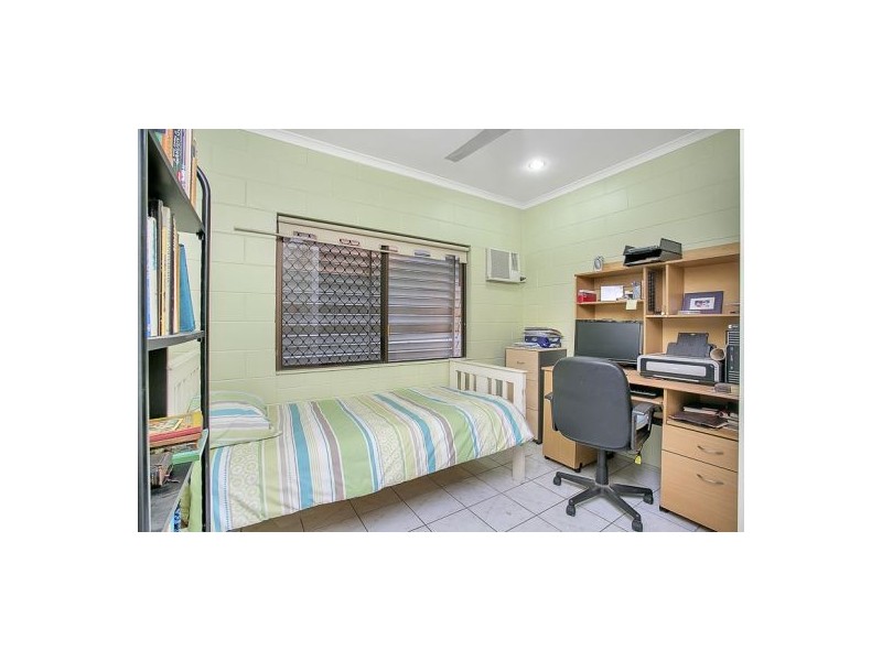 57 Hobson Drive, Brinsmead QLD 4870