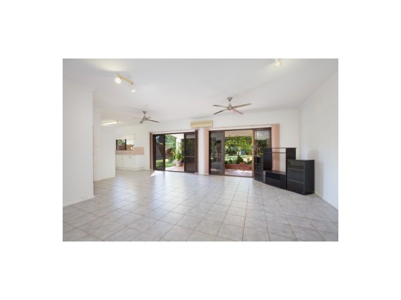 34 Kitava Street, Trinity Beach QLD 4879