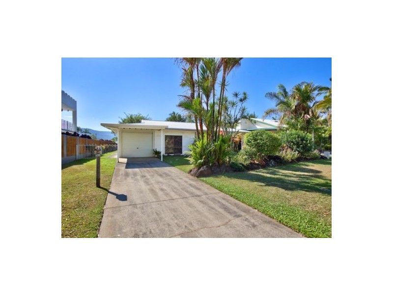 34 Kitava Street, Trinity Beach QLD 4879