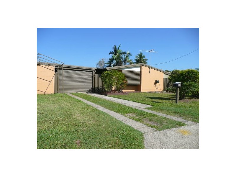 33 Mulligan St, Manoora QLD 4870