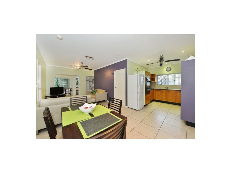 12 Creedy Street, Westcourt QLD 4870