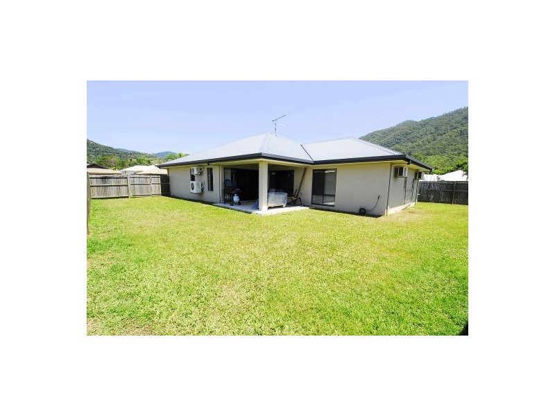 3 Daykin Close, Redlynch QLD 4870