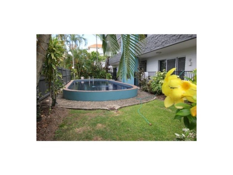 1/284 Lake Street, Cairns North QLD 4870