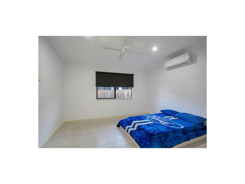 10 Botany Ave, Redlynch QLD 4870