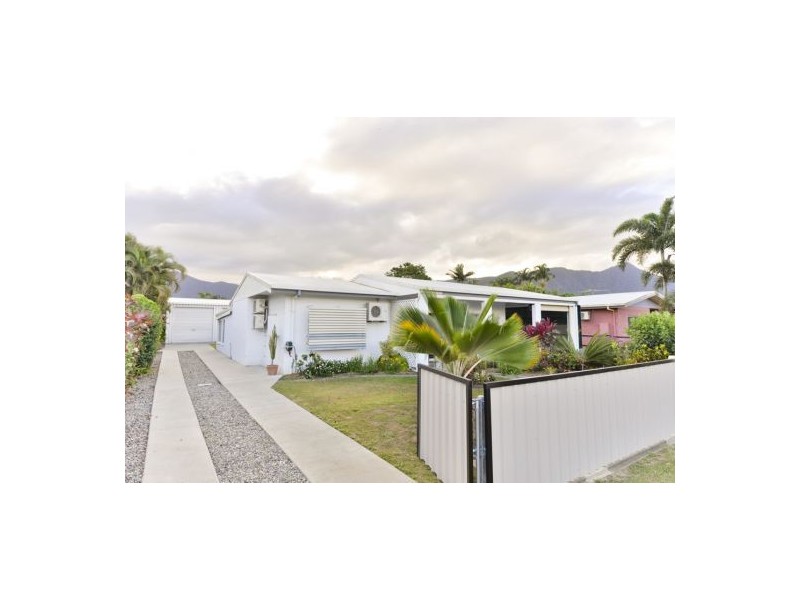 79 Mclaughlin Road, Bentley Park QLD 4869