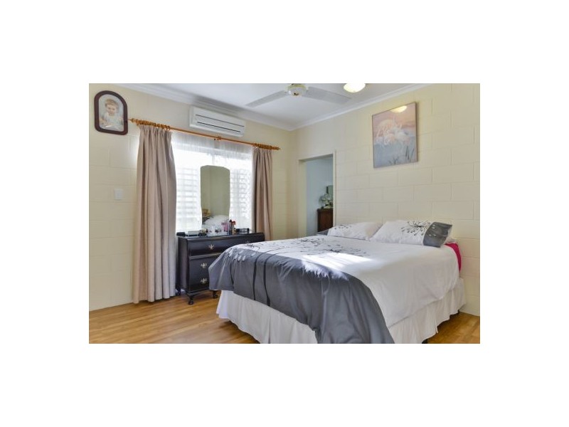 79 Mclaughlin Road, Bentley Park QLD 4869