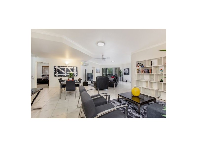 1/15-17 Minnie, Cairns QLD 4870