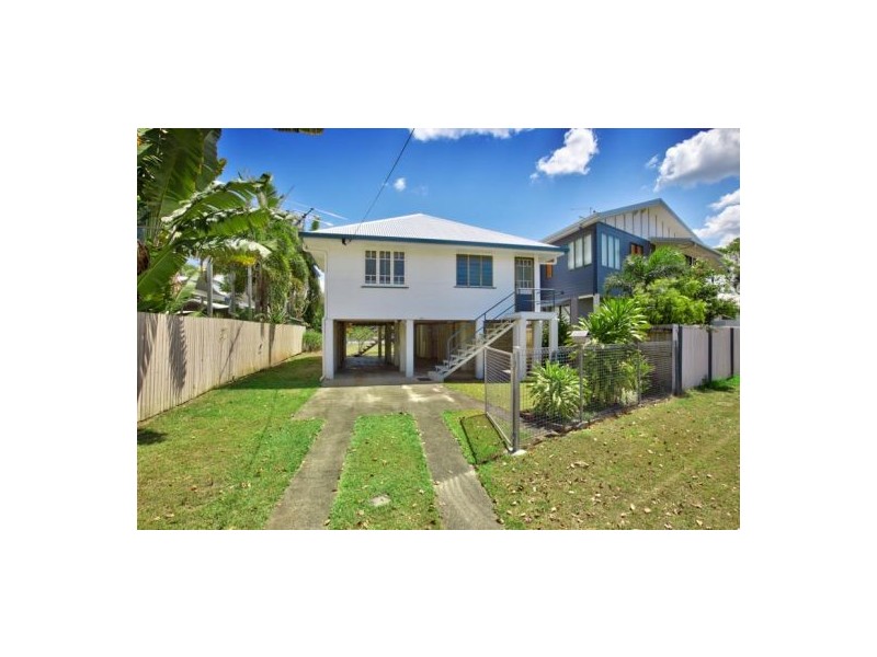 197 Martyn Street, Manunda QLD 4870