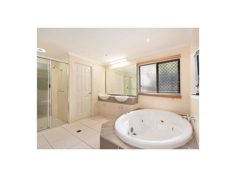 Mooroobool QLD 4870